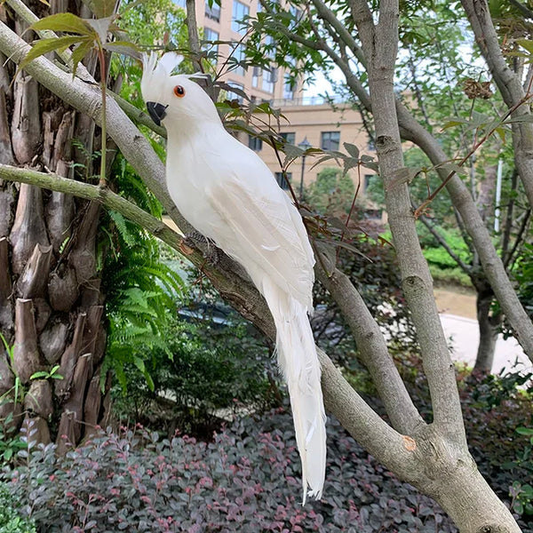 Lifelike decorative parrot garden ornament, 25cm feathered bird figure for outdoor lawn decor and garden decoration.