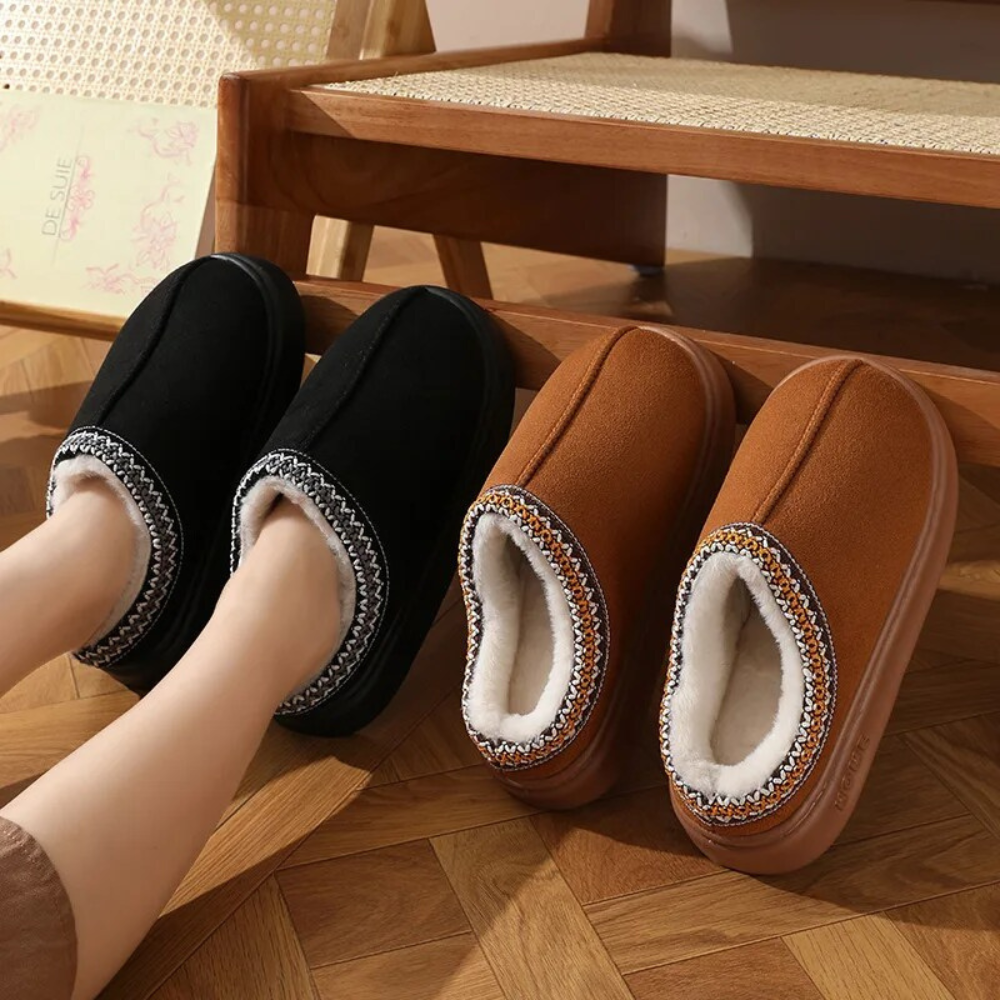 Belro fluffy insole platform slippers with faux fur, winter slip-on footwear featuring cozy, plush interior and stylish design.