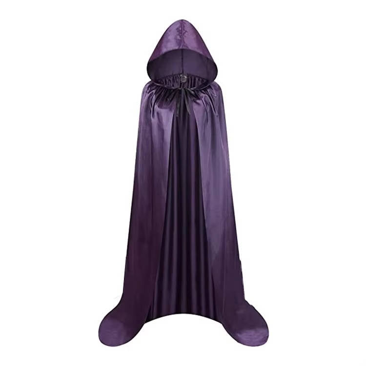 Belro hooded horror Halloween costume featuring a spooky hooded cloak and detailed creepy design for Halloween dress-up.