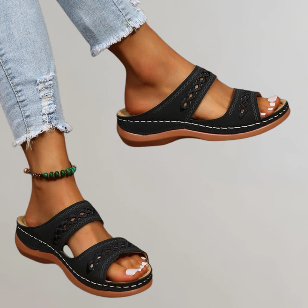 Belro orthopedic women's sandals with cushioned straps and supportive soles, ideal for summer comfort and everyday wear.