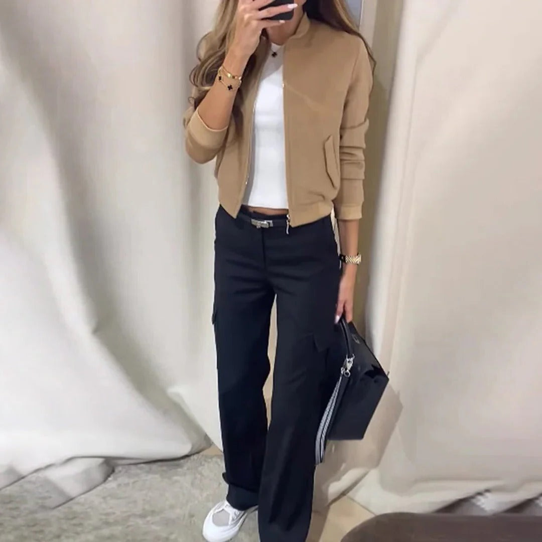 Belro women's chic jacket featuring a stylish design, perfect for casual or formal wear, shown on a model.