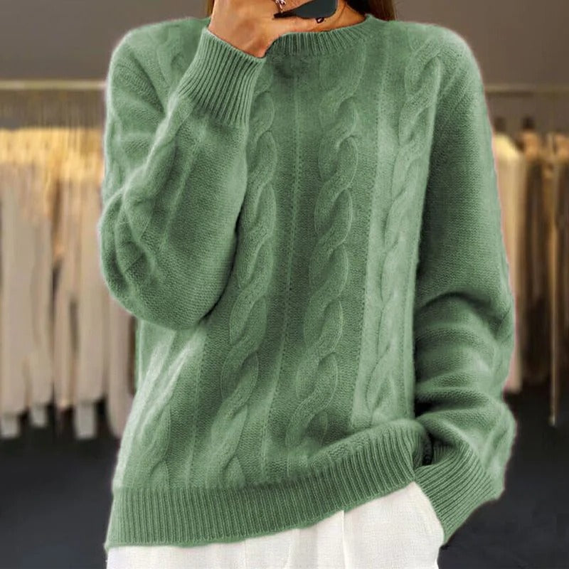 Belro women's stylish and comfortable automotive sweater, featuring a cozy fit and modern design, shown in the image.