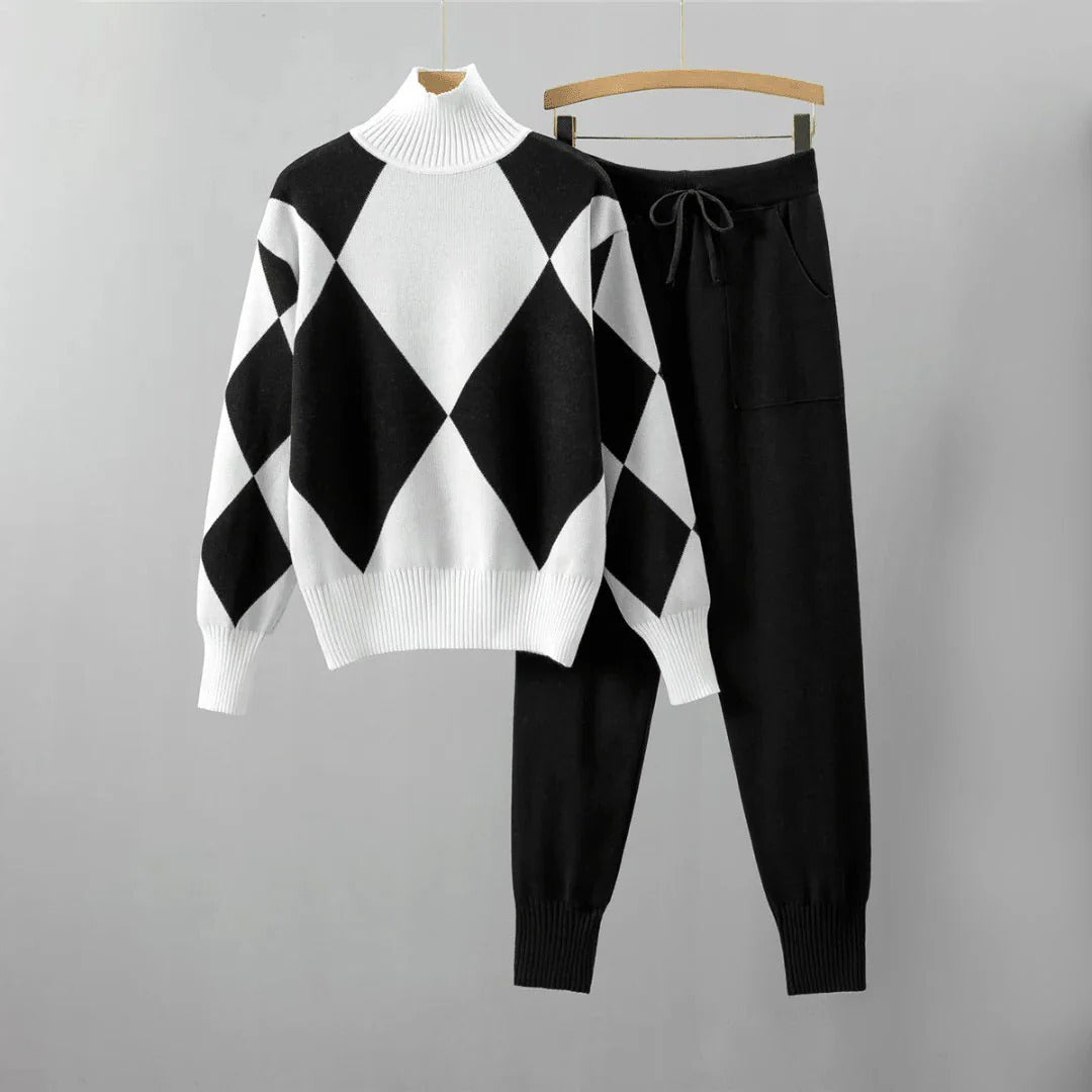 Belro warm sweater and pants set, cozy clothing for cold weather, featuring a soft knit sweater and matching pants.