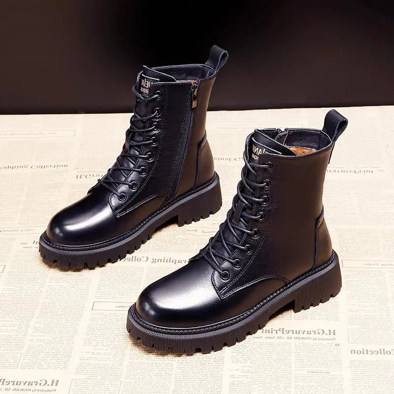 Black leather winter boots by Belro featuring a stylish design, durable construction, and sturdy soles for cold weather comfort.