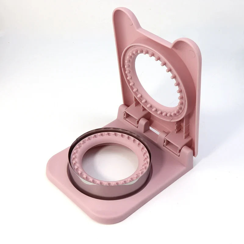Mivoza Deutschland sandwich maker with sealing, non-stick surface, easy to clean, ideal for quick homemade sandwiches.