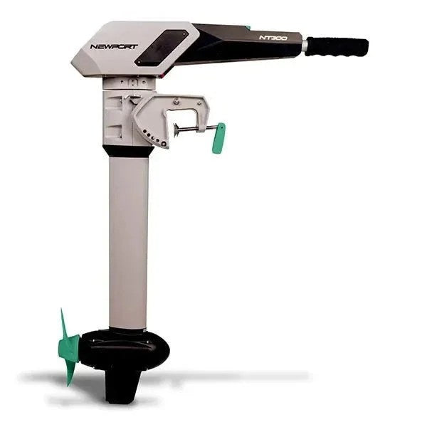 Casavibeo Newport NT300 electric outboard motor mounted on boat with propeller and control handle, outdoor water setting.