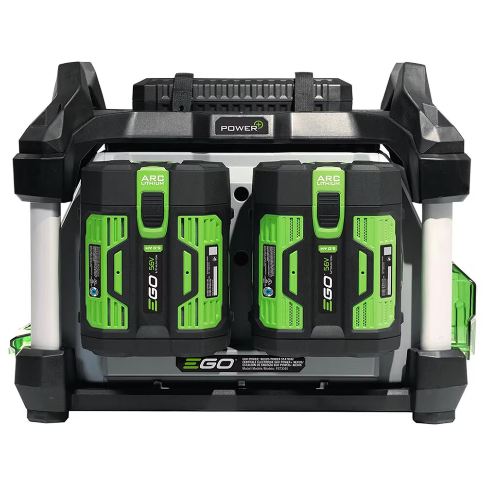 Casavibeo EGO Nexus portable generator with 3000 watt capacity and 2-battery kit, showing the compact, portable design and control panel.