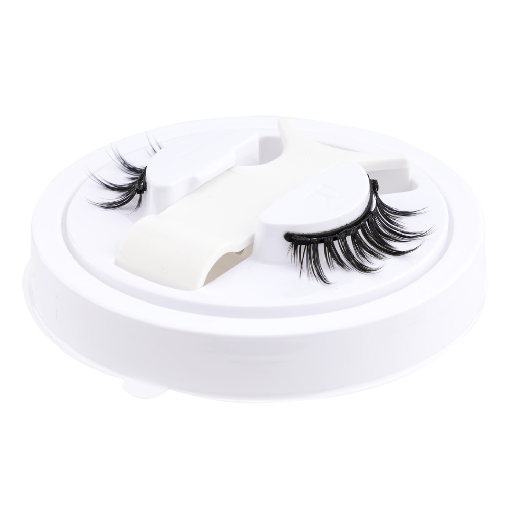 Belro reusable magnetic eyelash and tweezer set for easy, glue-free eyelash application in health and beauty makeup collection.