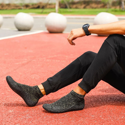 Belro unisex aqua socks shoes for lightweight running and swimming, featuring breathable fabric and flexible sole.