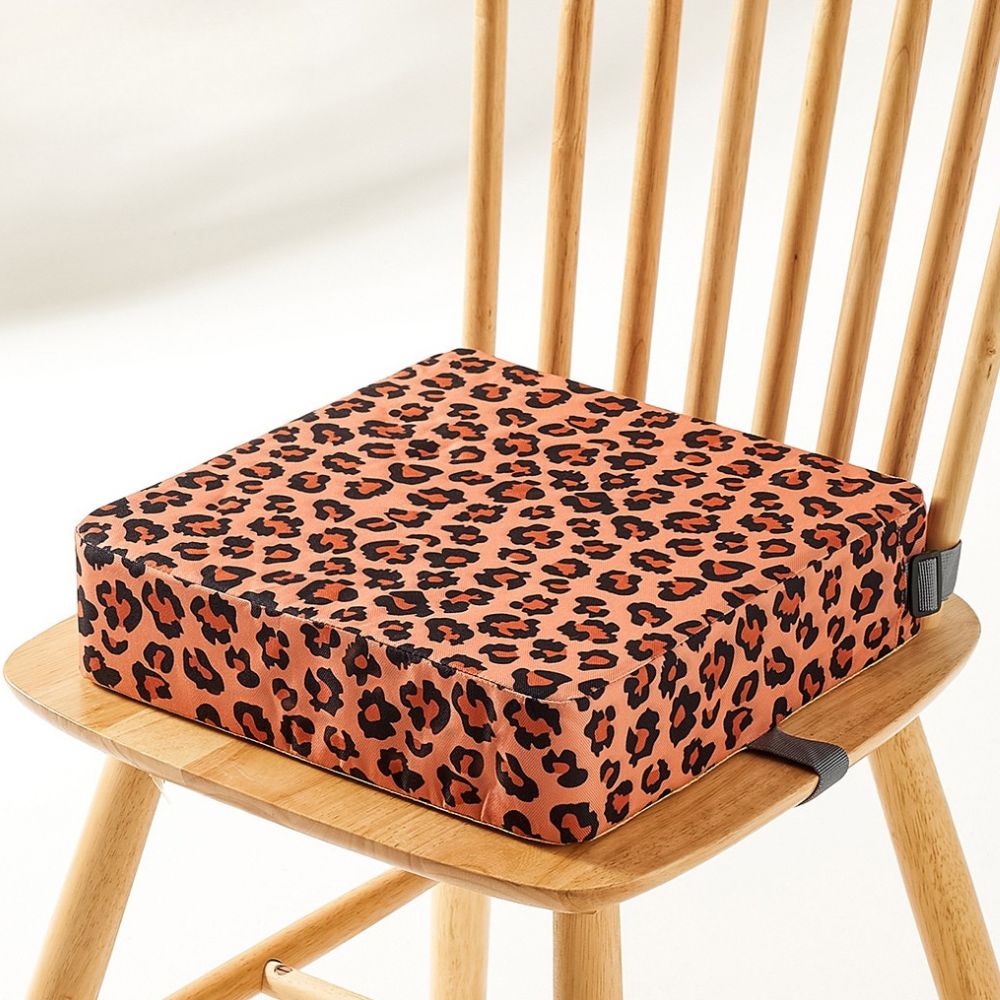 Belro portable high chair travel booster seat for dining, compact and lightweight for convenient on-the-go feeding.