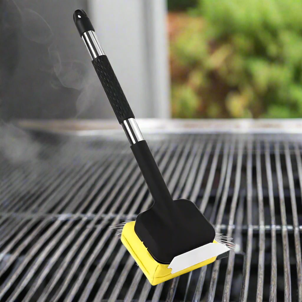 Belro grill brush with steam cleaning and scraper, stainless steel handle and bristles, ideal for barbecue grill cleaning.