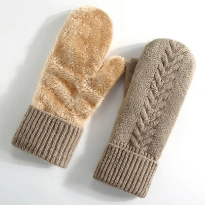 Belro double layer fleece-lined winter mittens showing soft inner lining and durable outer fabric for cold weather warmth