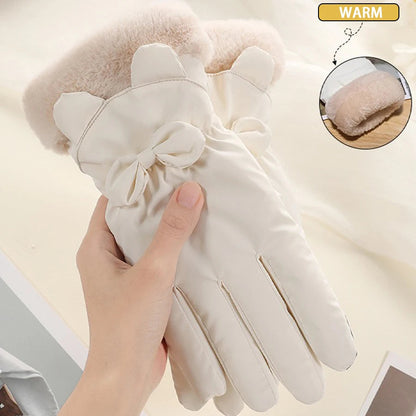 Belro women's touchscreen winter gloves, stylish accessories with warm fabric and touchscreen-compatible fingertips.