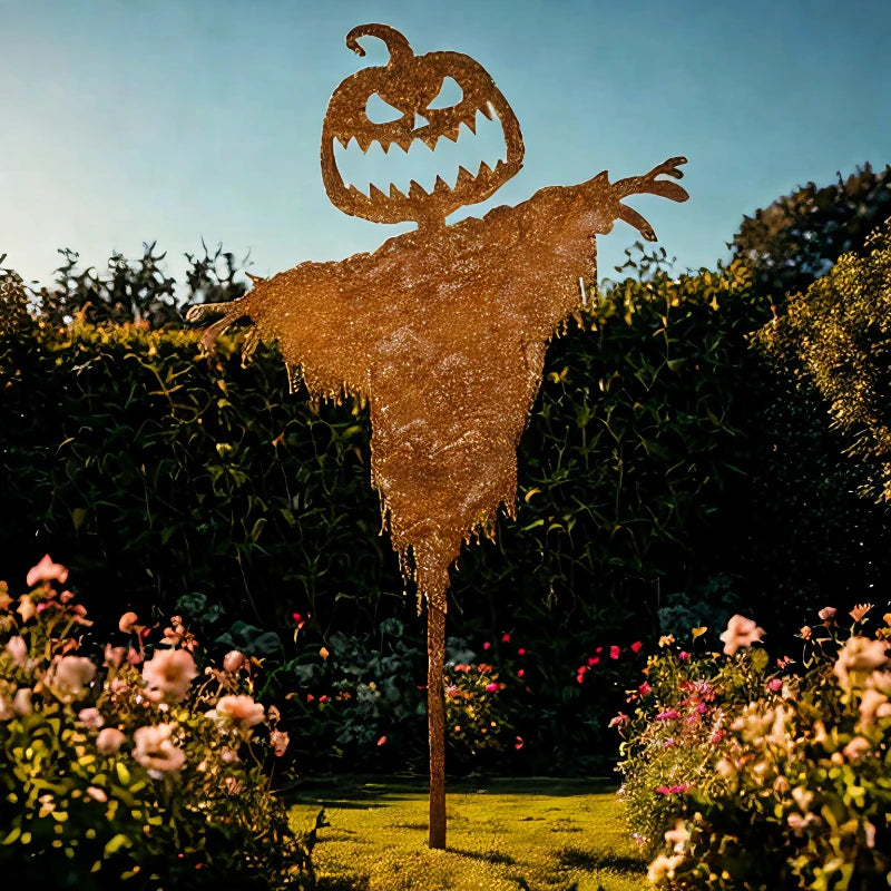 Men's rustic scarecrow Halloween costume with pumpkin design, featuring scarecrow clothing details from Belro.