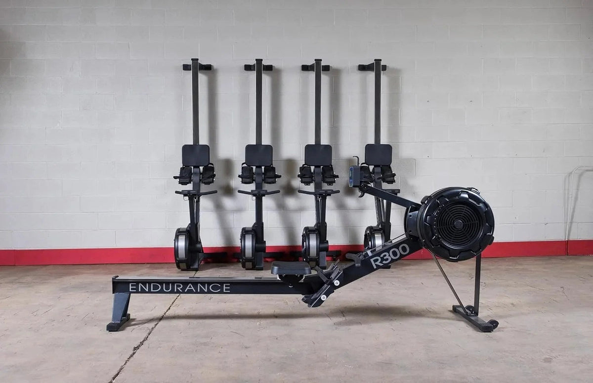 Casavibeo Body Solid R300 Endurance Rower with adjustable seat and digital display for full-body cardio workouts.