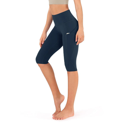Belro ladies cotton capri leggings with pockets, designed for activewear, showing a close-up of the comfortable, stretchy fabric and pocket details.