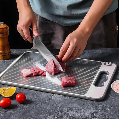 Belro scratch-resistant stainless steel cutting board for kitchen and dining, durable and easy to clean.