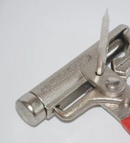 Casavibeo multi-functional universal hammer with saws, forceps, and hardware tools for household and outdoor use.