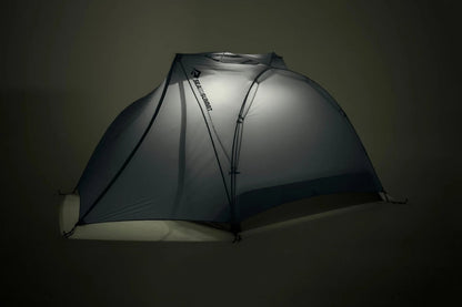 Casavibeo Sea to Summit Telos TR3 tent set up outdoors, showcasing its lightweight camping design and durable waterproof fabric.