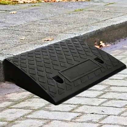 Belro portable driveway curb ramp, lightweight and durable, designed for easy driveway and sidewalk access in home and garden settings.