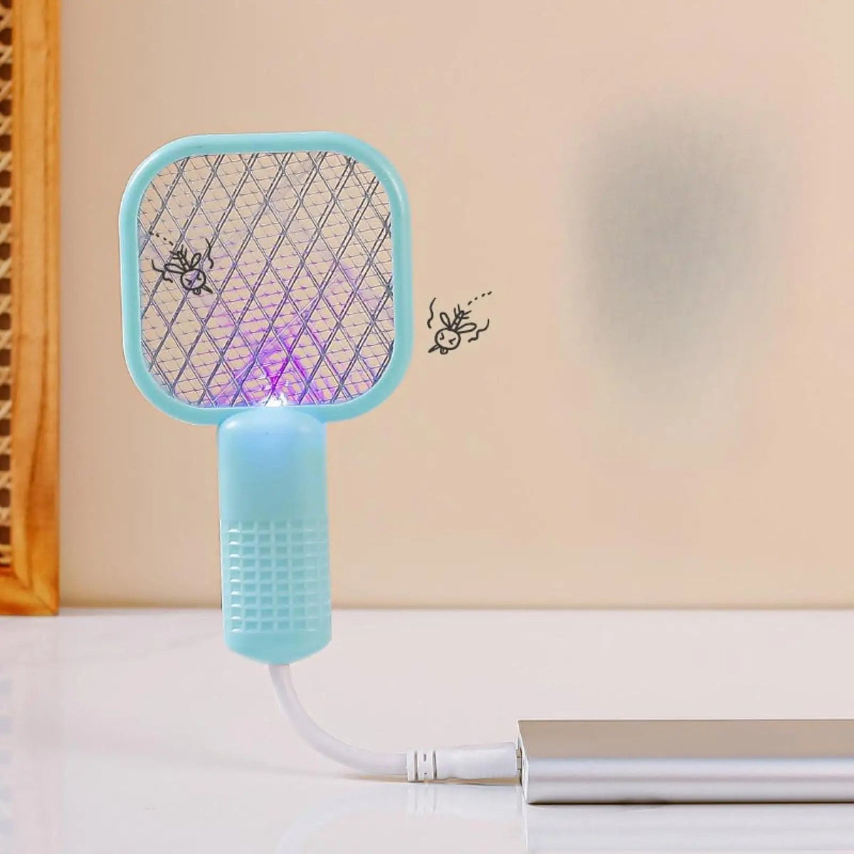 Belro Compact USB Mosquito Zapper with electronic grid for effective insect control, portable and easy to use.