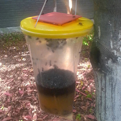 Belro eco-friendly disposable fly trap in outdoor garden setting, designed for pest control and easy disposal.