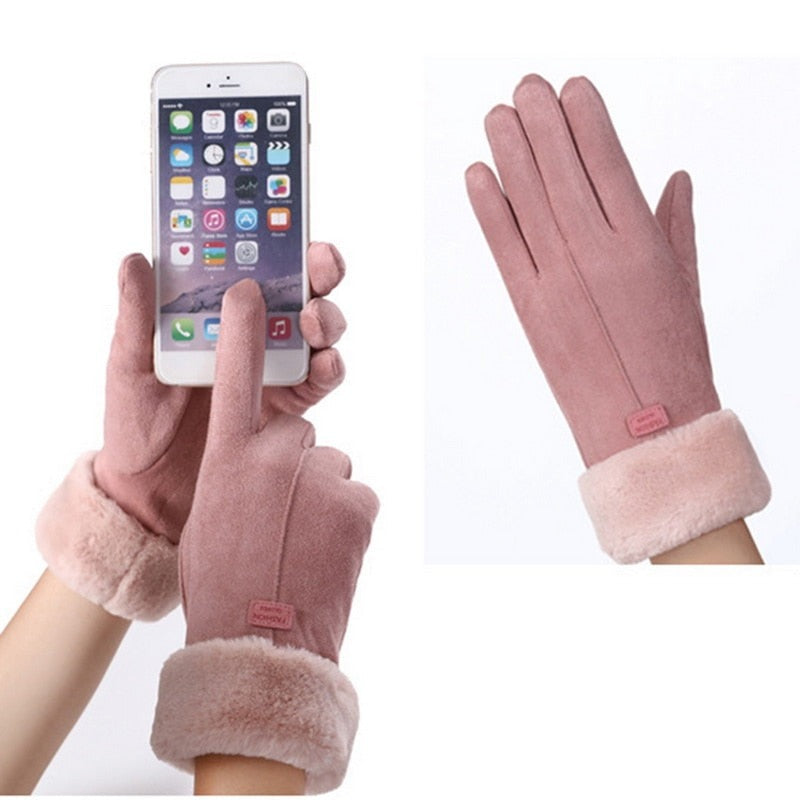 BowLift waterproof winter gloves with touchscreen compatibility, designed for men and women, featuring warm, insulated protection.