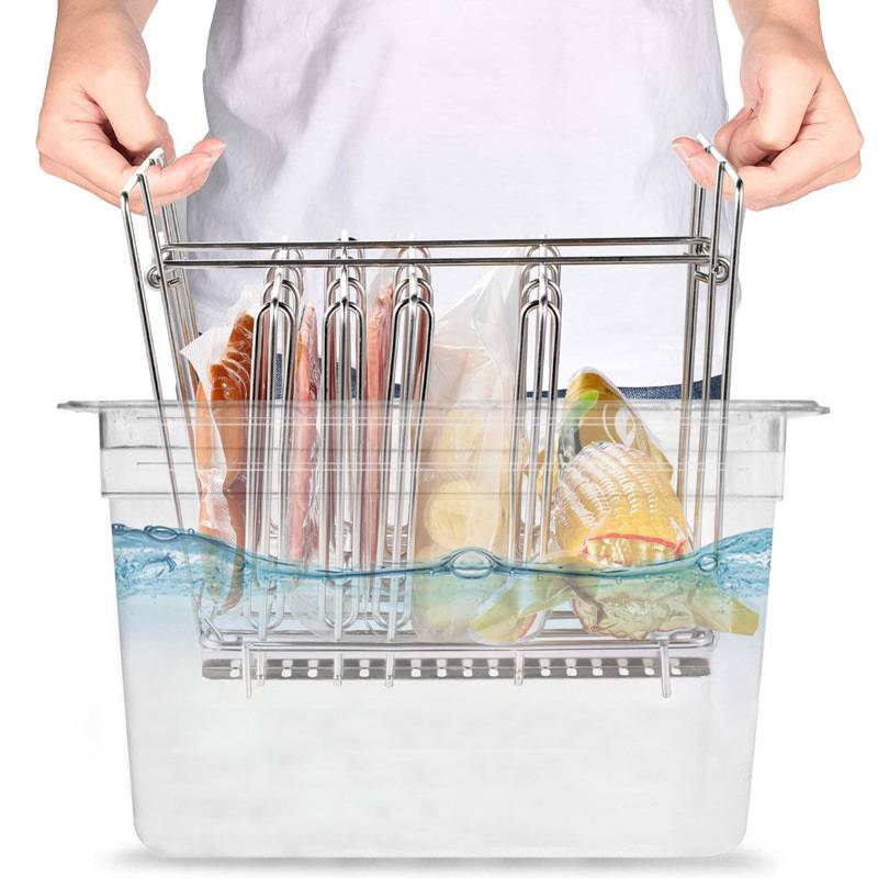 Belro sous vide container for precise food storage and cooking, featuring a clear lid and durable construction.