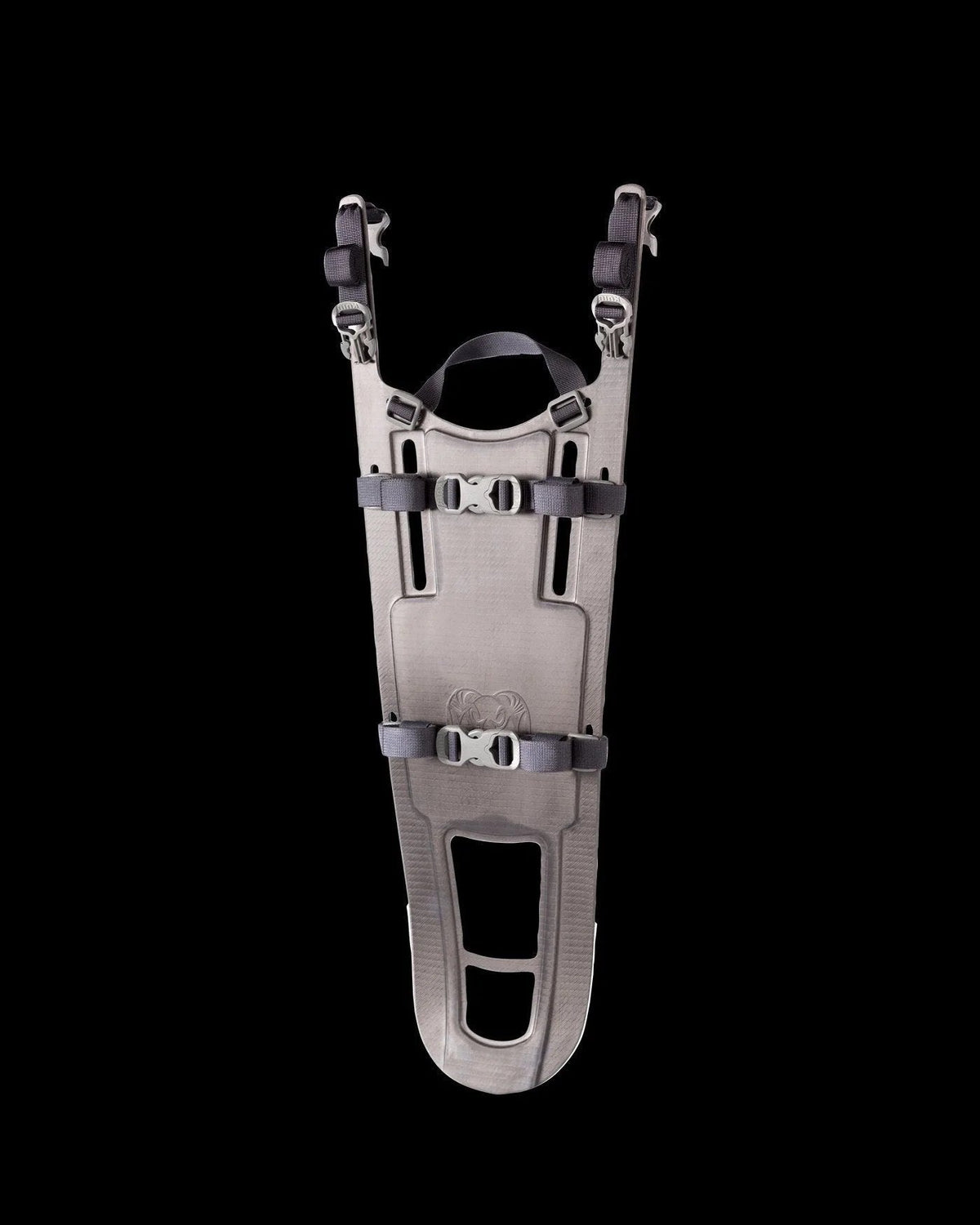Casavibeo KUIU PRO 6000 hiking pack with multiple compartments and adjustable straps, designed for outdoor adventures.