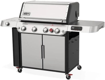 Casavibeo Weber Genesis SPX-435 smart gas grill with four burners, stainless steel lid, and side shelves, ready for outdoor cooking.