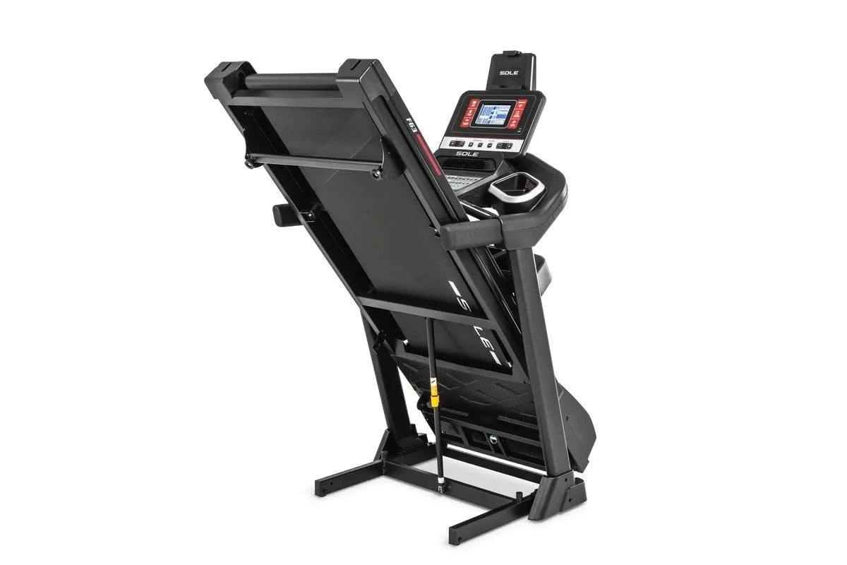 Casavibeo Sole F63 treadmill with digital display and sturdy frame, ideal for home cardio workouts.