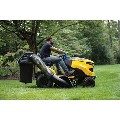 Casavibeo Cub Cadet XT1 LT42E electric lawn tractor with 42-inch cutting deck, showcasing the mower's front view and cutting blades