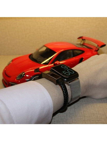 Belro Charging and Data Sync Bracelet showing sleek jewelry design with integrated connector for charging and data transfer.