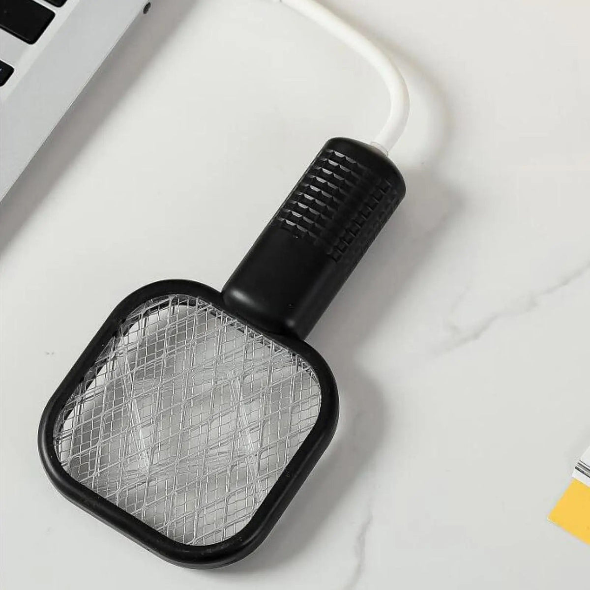 Belro compact USB mosquito zapper with built-in electronic insect trap for portable outdoor and indoor use.