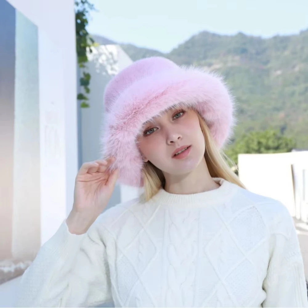 Belro women’s plush winter bucket hat with soft, warm fabric and stylish design for cold weather accessories.