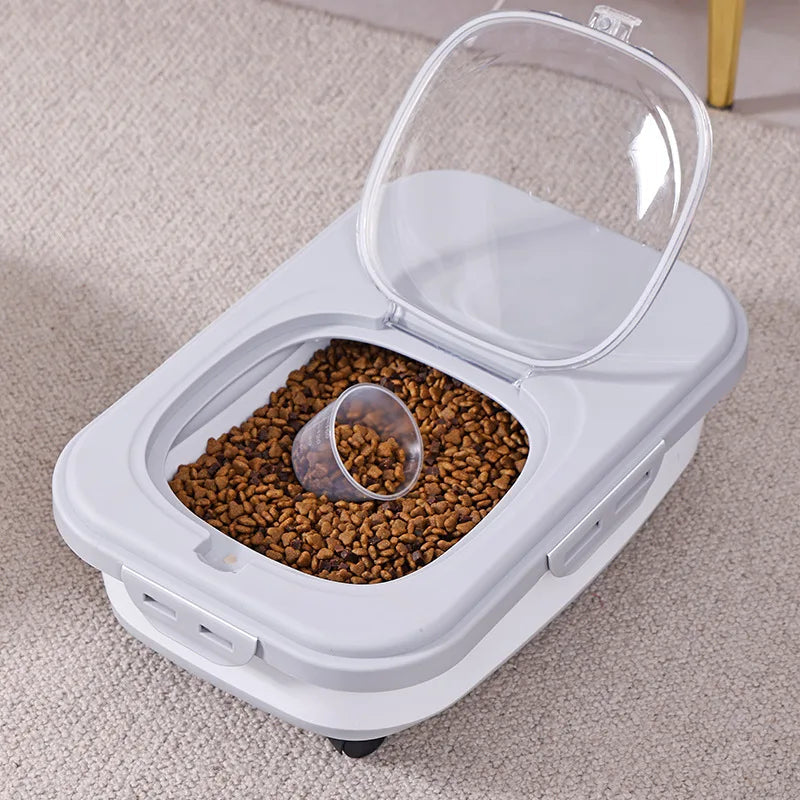 Belro foldable large capacity food storage container for kitchen and dining, made of durable material with secure lid.