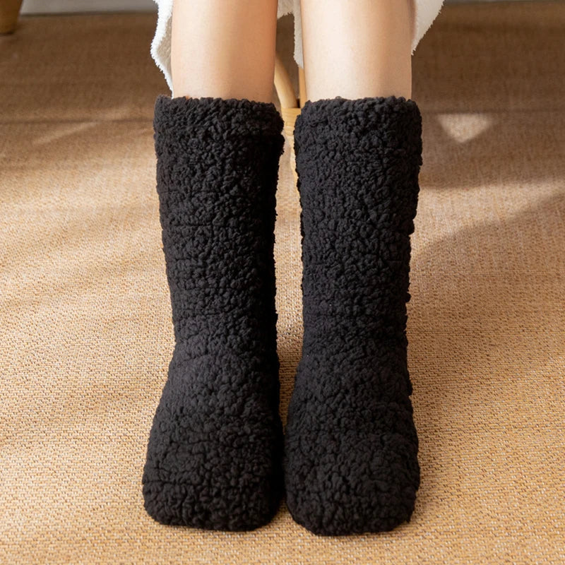 Belro winter plush indoor warm socks in cozy, soft fabric, perfect for keeping feet warm during cold weather.