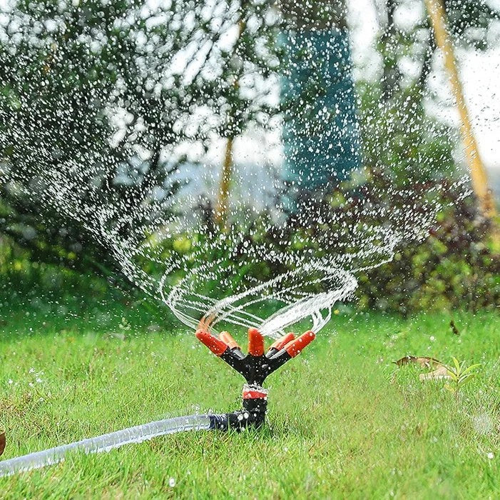 Casavibeo garden insert sprinkler with automatic rotating spray heads for even watering of lawns and flower beds.