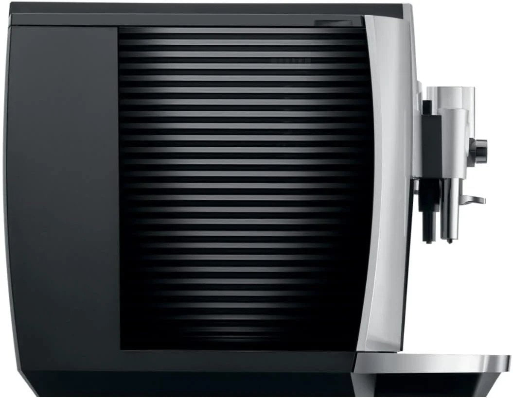 Casavibeo Jura E8 automatic coffee machine with sleek design and digital display, ready to brew espresso and coffee drinks.