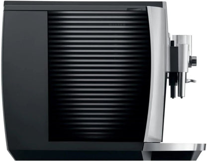 Casavibeo Jura E8 automatic coffee machine with sleek design and digital display, ready to brew espresso and coffee drinks.