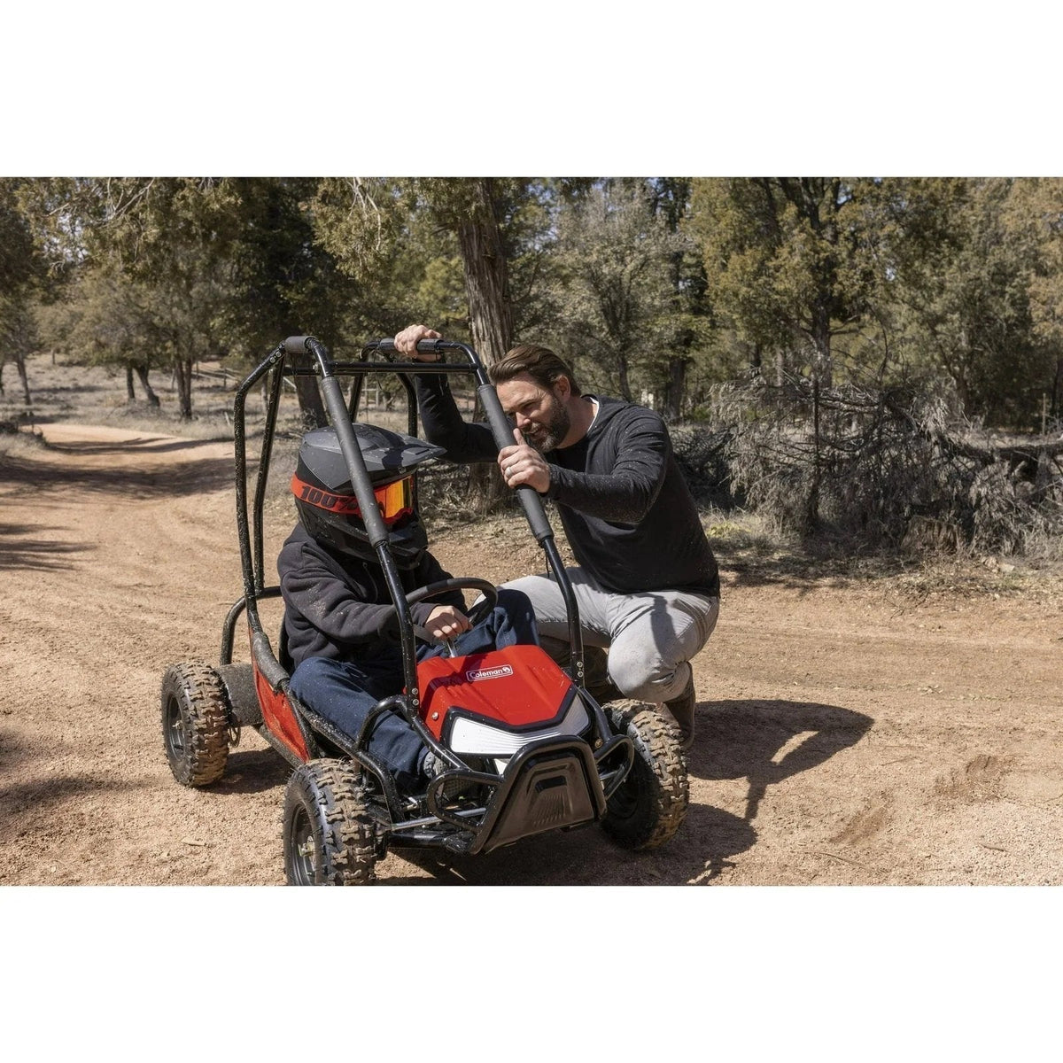 Casavibeo Coleman Powersports GK100 one-seater go kart with black frame and sporty design, suitable for recreational outdoor riding.