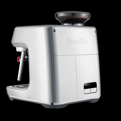 Casavibeo Breville Oracle Jet Espresso Machine with stainless steel finish and dual boiler for professional-quality espresso brewing.