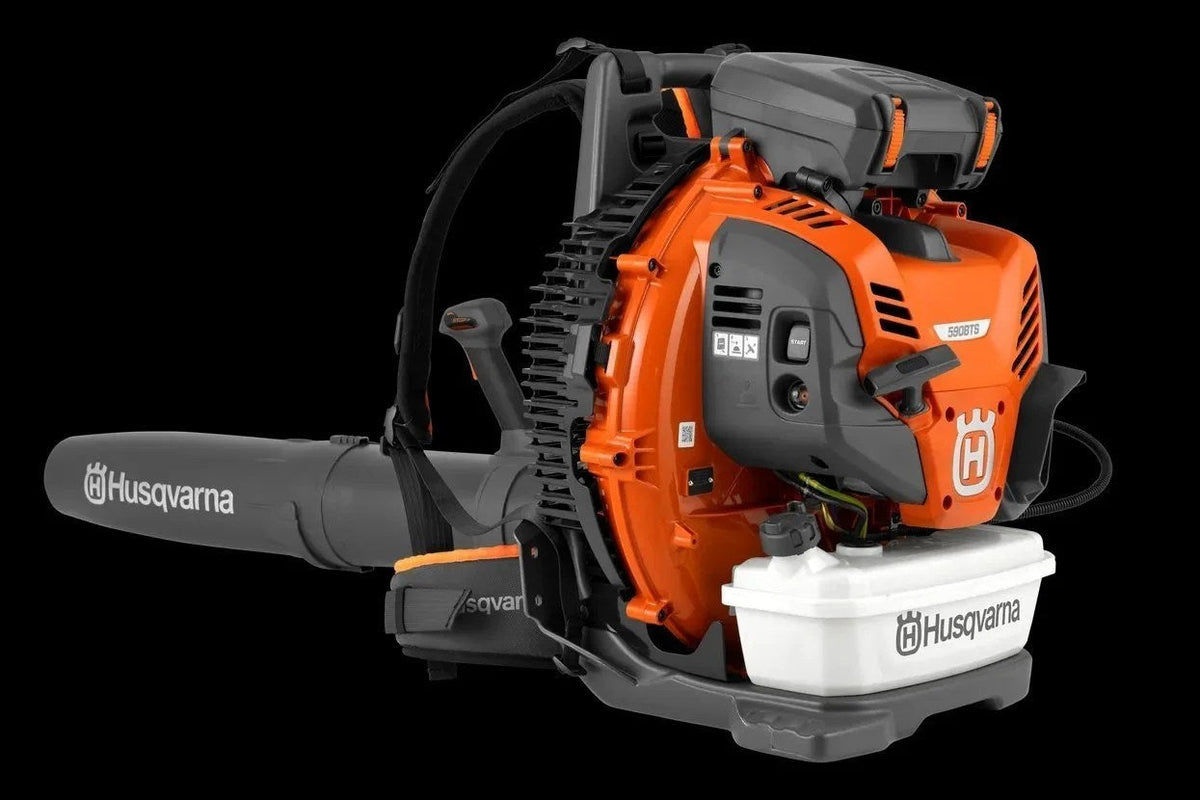 Casavibeo Husqvarna 590BTS backpack blower tube throttle, durable plastic component for controlling airflow during operation.