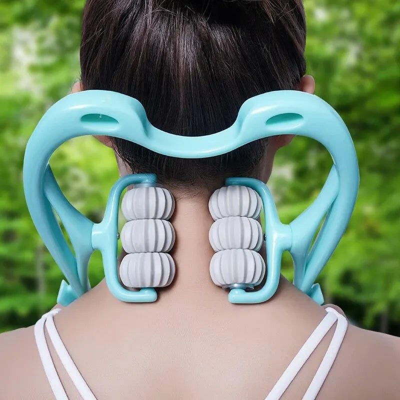 Belro manual neck and shoulder massager with kneading rollers for relaxing muscle relief and tension relief.