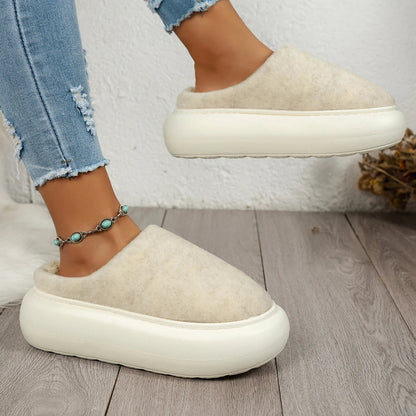 Belro women's plush indoor winter slippers with soft, warm fabric and cozy design for comfortable indoor footwear.