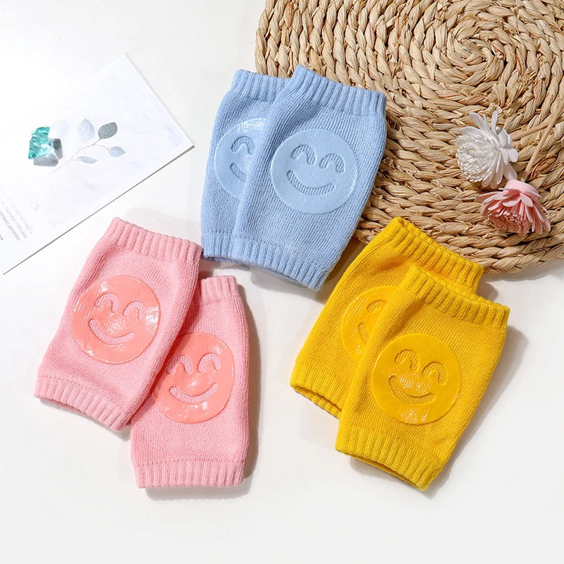 Belro baby knee pads for kids, soft and adjustable, designed to protect little knees during crawling and play.