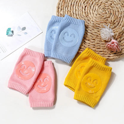 Belro baby knee pads for kids, soft and adjustable, designed to protect little knees during crawling and play.