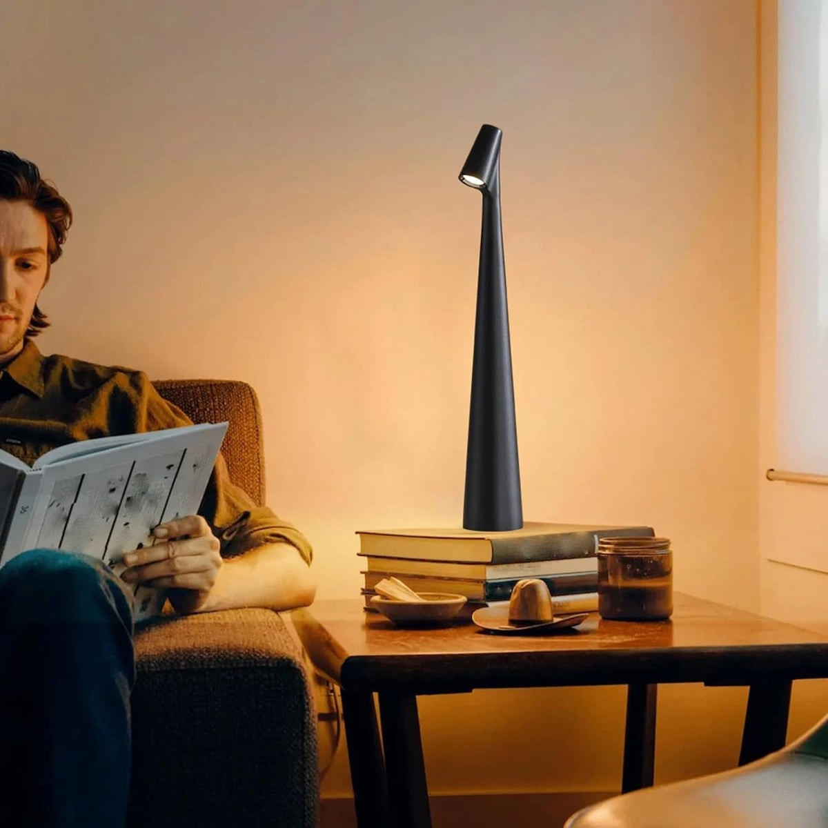 Belro touch control outdoor reading light with tri-color dimming, mounted on a wall for adjustable outdoor illumination.