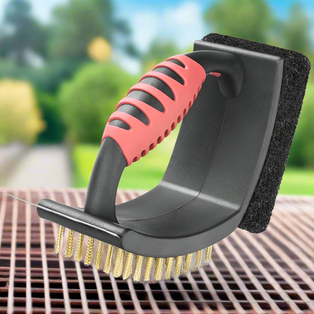 Belro 3-in-1 grill brush with brass bristles and scraper for easy cleaning of outdoor grills in kitchen and dining.
