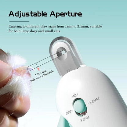 Belro professional cat and dog nail clippers for grooming pets, featuring a durable handle and sharp cutting blades.